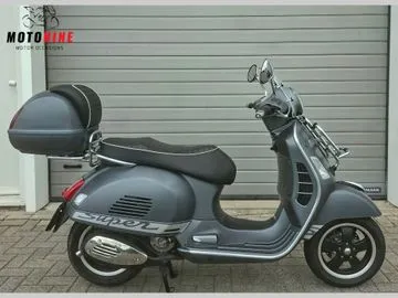 Piaggio GTS Touring 300