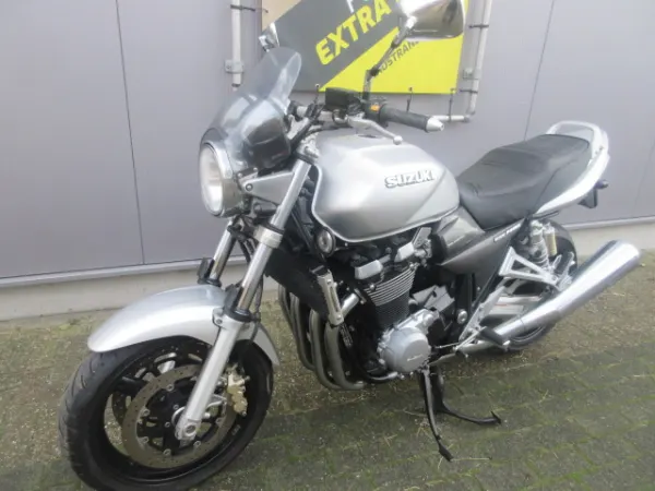 2004 Suzuki GSX 1400 - € 4.250 (1/1)