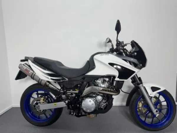 2015 Aprilia Pegaso 650 - € 4.350 (1/1)