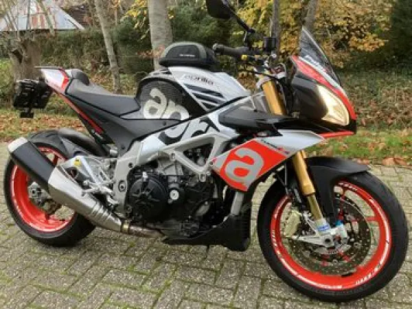 2015 Aprilia Tuono V4 1100 Factory - €10,800 (1/1)