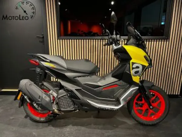 2023 Aprilia SR GT 200 - € 3.650 (1/1)