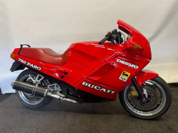 1991 Ducati Paso 750 - € 3.750 (1/1)