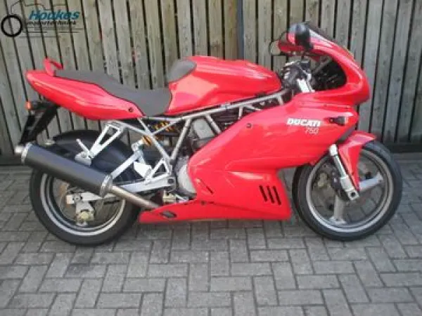 2002 Ducati 750 SSC - € 2.999 (1/1)