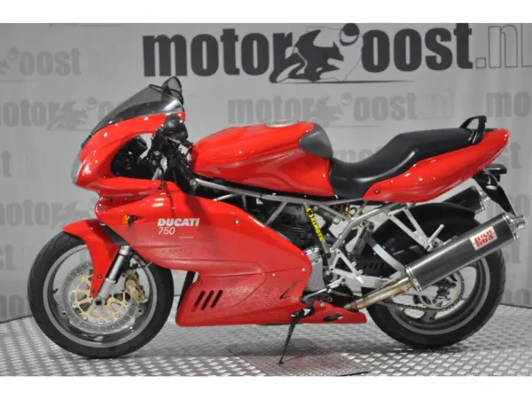 2002 Ducati 750 SS - € 3.490 (1/1)