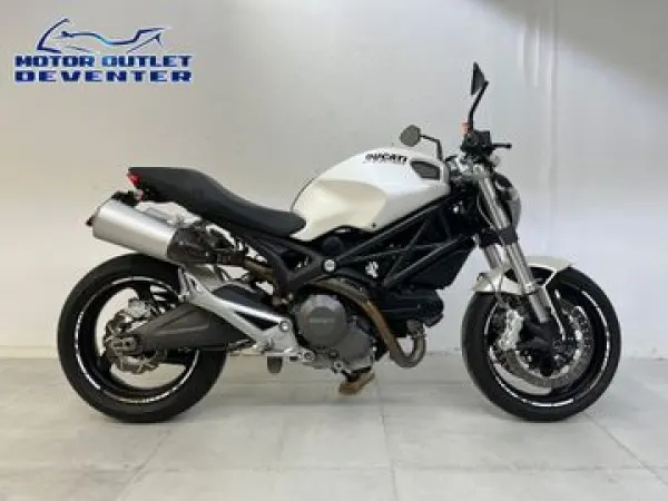 2008 Ducati Monster 696 - € 3.950 (1/1)