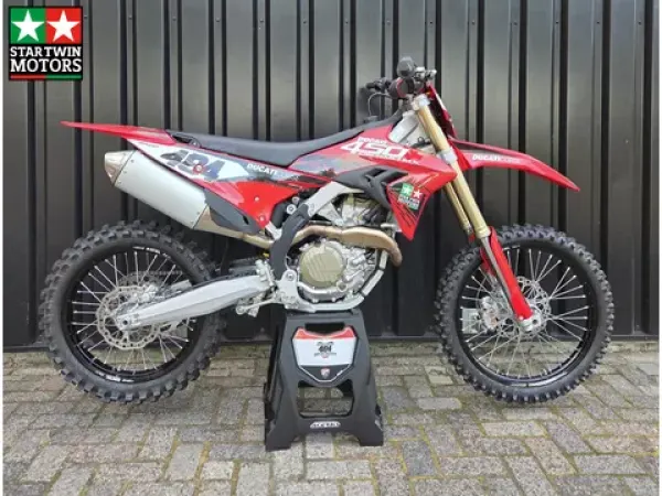 2025 Ducati Desmo 450 MX - € 12.790 (1/1)