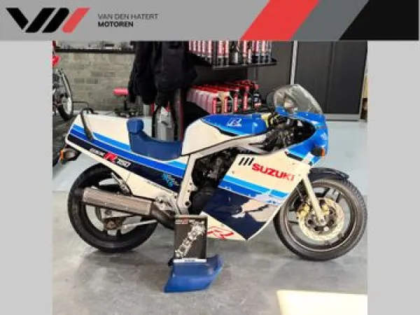 1985 Suzuki GSX-R 750 - Prijs op aanvraag (1/1)