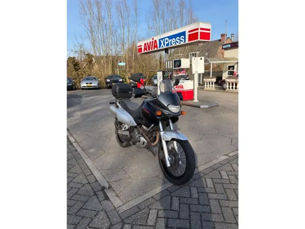1997 Suzuki XF 650 Freewind - €1,450 (1/1)