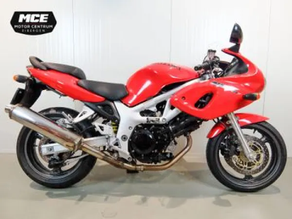 2000 Suzuki SV 650 S - € 1.890 (1/1)
