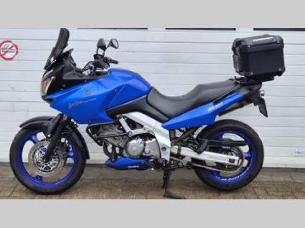 2004 Suzuki V-Strom DL 650 - € 3.400 (1/1)