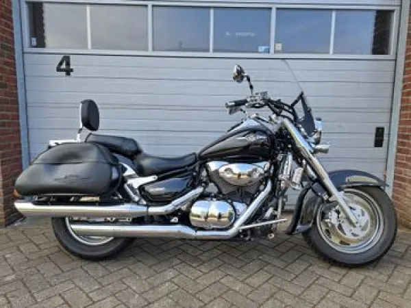 2005 Suzuki Intruder C 1500 - €6,989 (1/1)