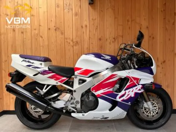 1993 Honda CBR 900 RR Fireblade - €9,995 (1/1)