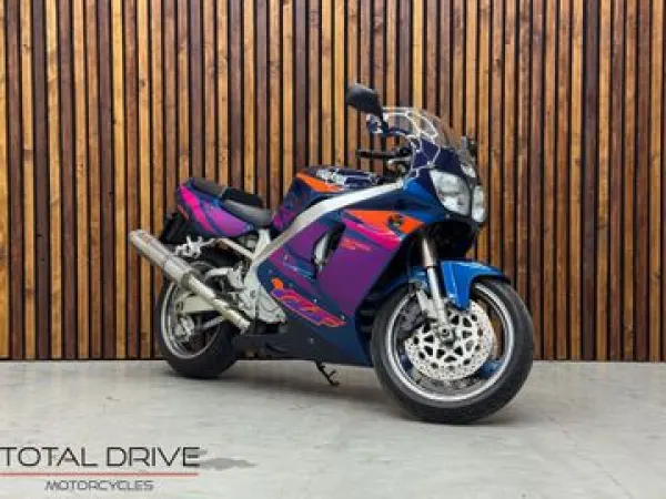 1995 Yamaha YZF 750 R - € 3.840 (1/1)