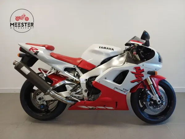 1998 Yamaha YZF R1 - Reserved (1/1)