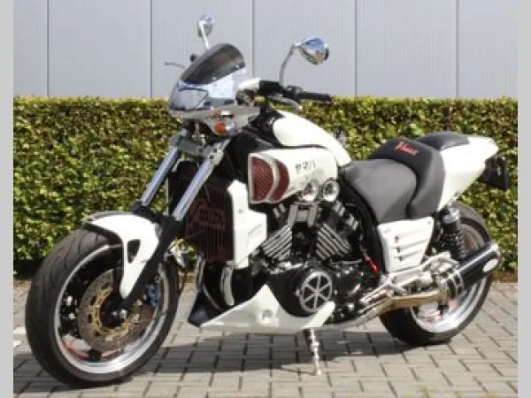 1999 Yamaha VMX 1200 V Max - €5,500 (1/1)