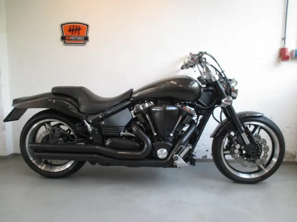 2003 Yamaha XV 1700 Road Star - € 6.990 (1/1)