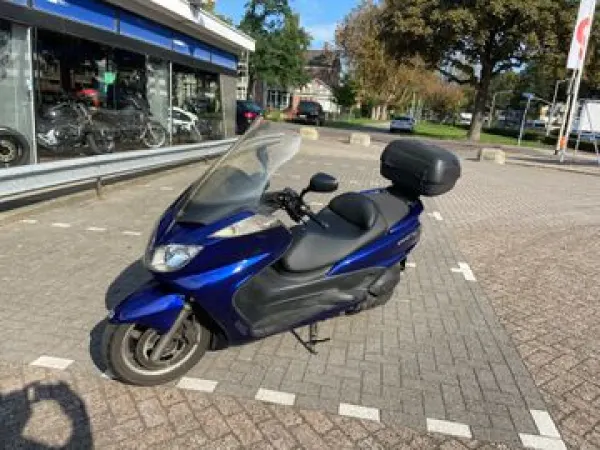 2005 Yamaha Majesty 400 - €1,250 (1/1)