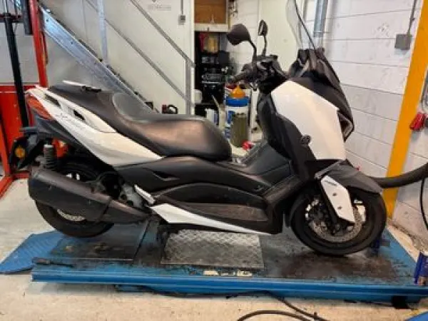 2018 Yamaha X Max 300 ABS - € 3.450 (1/1)