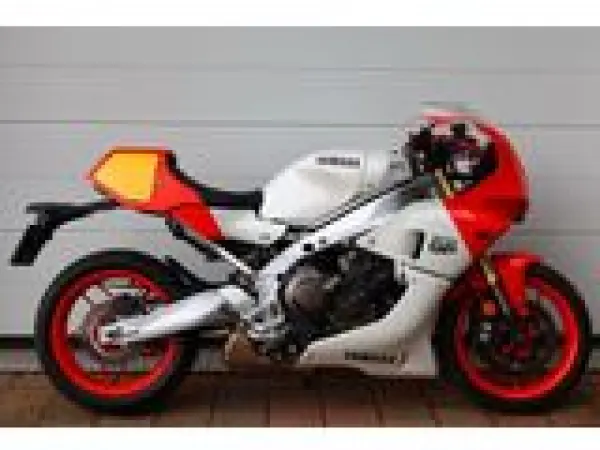 2024 Yamaha XSR 900 Sport Edition ABS - € 13.990 (1/1)