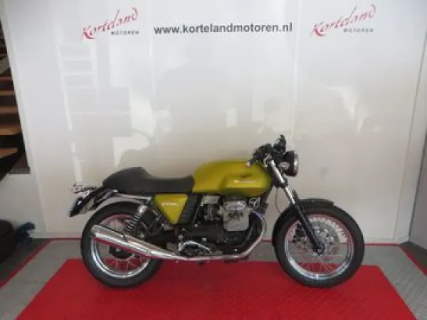 2010 Moto Guzzi V 7 Cafe Classic - €6,690 (1/1)