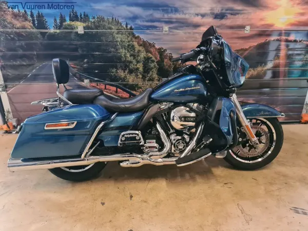 2013 Harley-Davidson Limited CVO Flhtkse - € 15.950 (1/1)