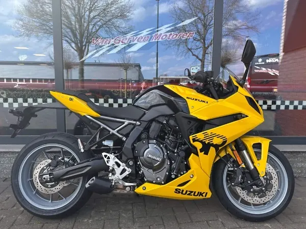 2025 Suzuki GSX-8R - € 10.999 (1/1)