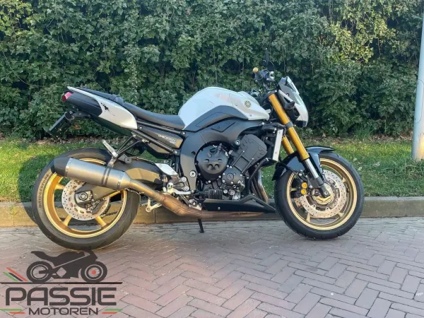2013 Yamaha FZ 8 - €5,400 (1/1)