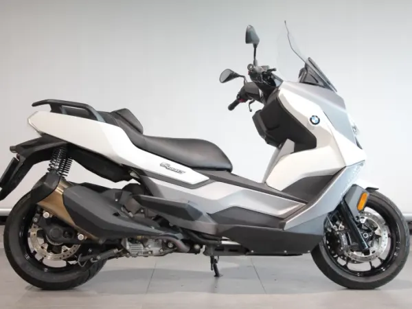 2021 BMW C 400 GT - € 7.640 (1/1)