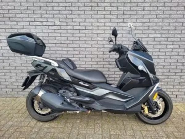 2022 BMW C 400 GT - € 8.750 (1/1)