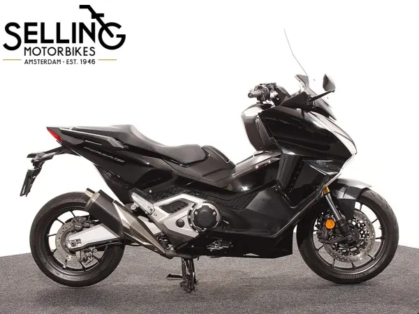 2021 Honda NSS 750 Forza - € 10.290 (1/1)