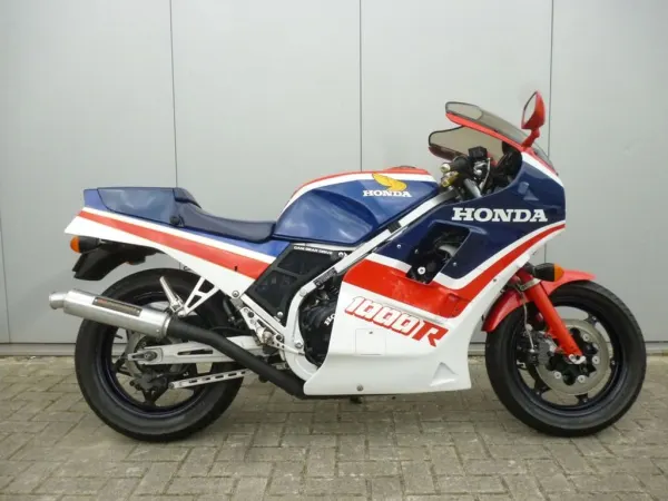 1986 Honda VF 1000 R - € 7.500 (1/1)