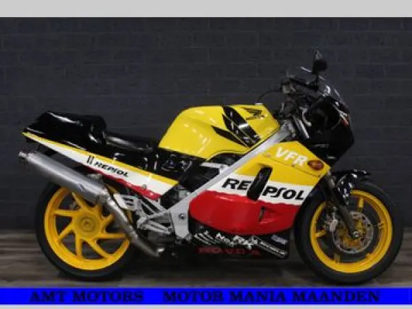 1988 Honda VFR 400 R - € 4.990 (1/1)
