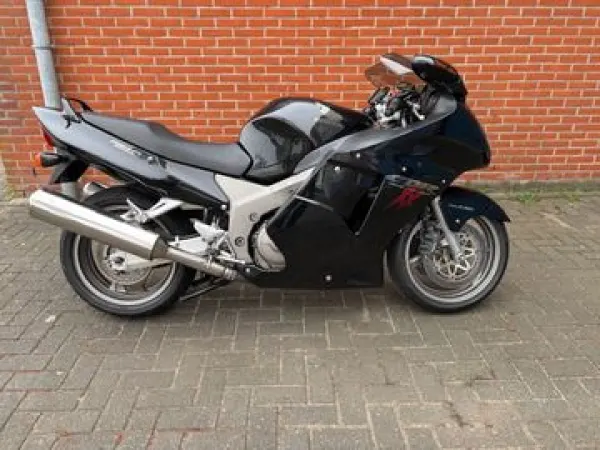 2000 Honda CBR 1100 XX Super Blackbird - € 3.950 (1/1)