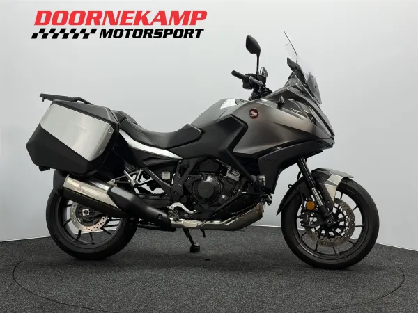 2022 Honda NT 1100 - €12,750 (1/1)
