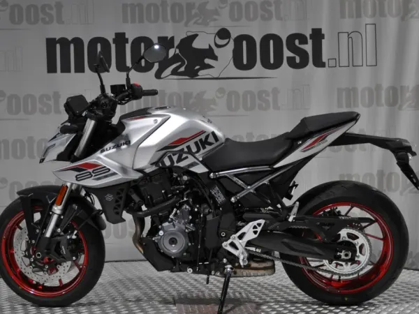 2026 Suzuki GSX-8S - € 9.499 (1/1)