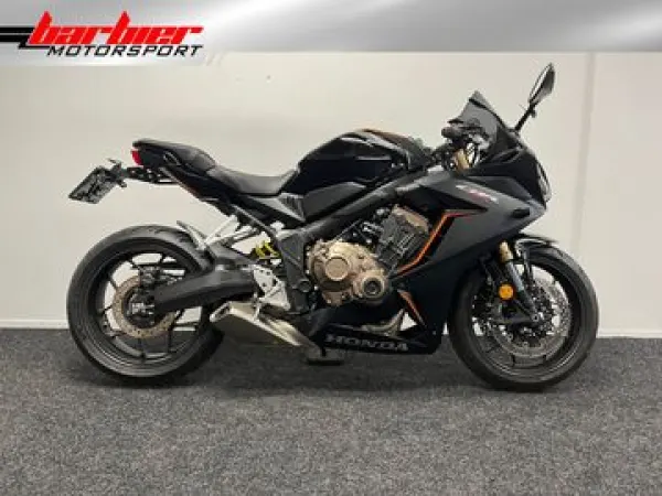 2022 Honda CBR 650 R - €9,990 (1/1)