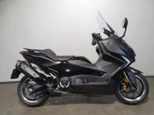 2025 Yamaha Tmax - €15,190 (1/1)