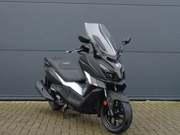 2024 SYM Cruisym 300 - € 6.599 (1/1)