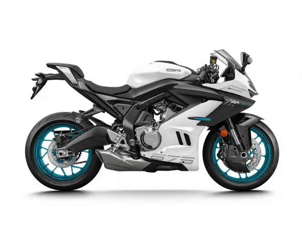 2026 Cfmoto 675 SR-R - €8,999 (1/1)