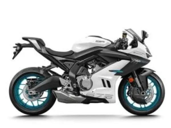 2026 Cfmoto 675 SR-R - €8,999 (1/1)