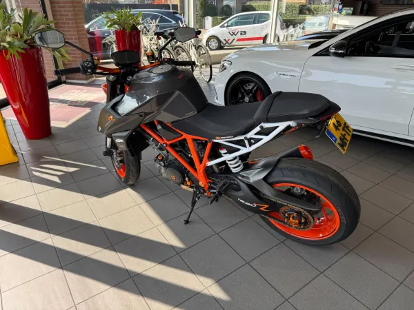 2017 KTM 1290 Super Duke R - €14,349 (1/1)