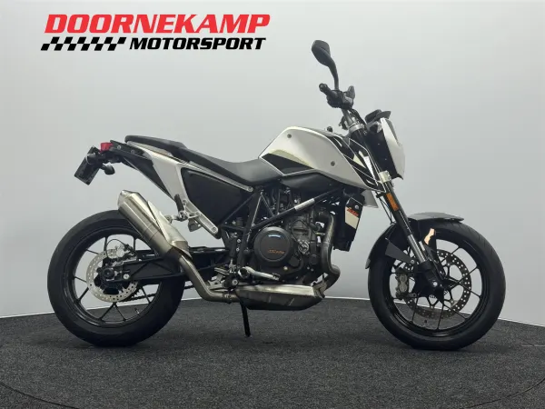 2016 KTM 690 Duke - € 5.250 (1/1)