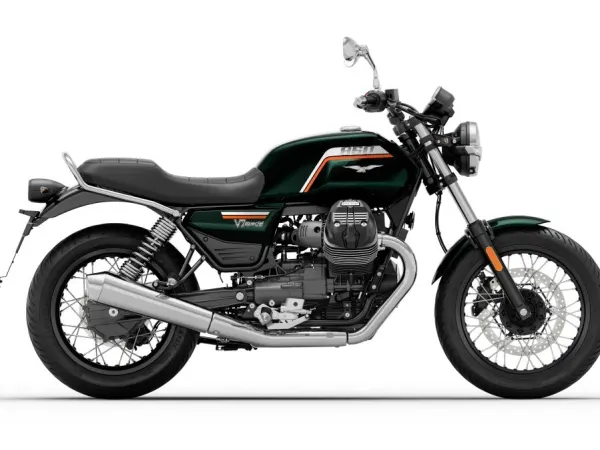 2026 Moto Guzzi V 7 - €11,449 (1/1)