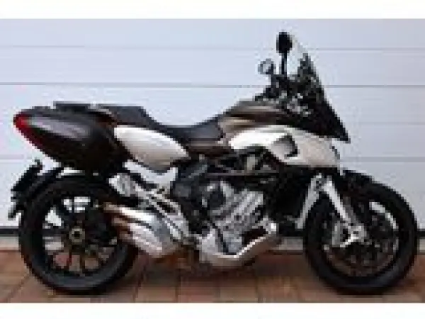2015 MV Agusta Stradale 800 - € 7.990 (1/1)