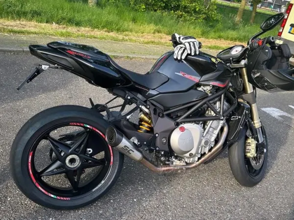 2008 MV Agusta Brutale 989R (F4)-2008 Nakedbike - € 5.250 · Bieden (1/1)