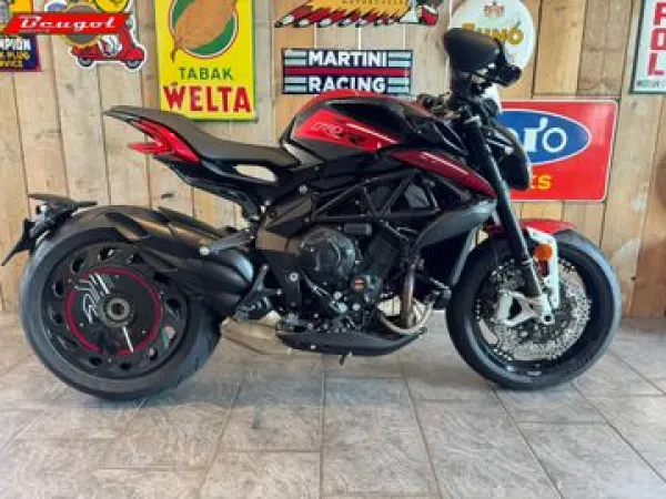 2025 MV Agusta Dragster 800 RC SCS - €19,990 (1/1)