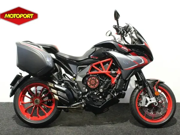 2021 MV Agusta Turismo Veloce RC - € 18.995 (1/1)