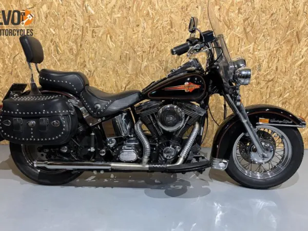 1992 Harley-Davidson Heritage Softail Classic FLSTC - €9,950 (1/1)