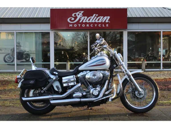 2006 Harley-Davidson Super Glide Dyna FXD - € 8.250 (1/1)