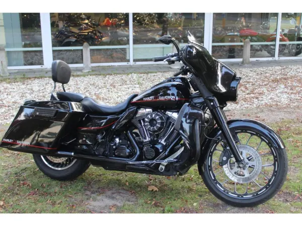 2012 Harley-Davidson Electra Glide Ultra Classic Flhtcu - € 13.950 (1/1)